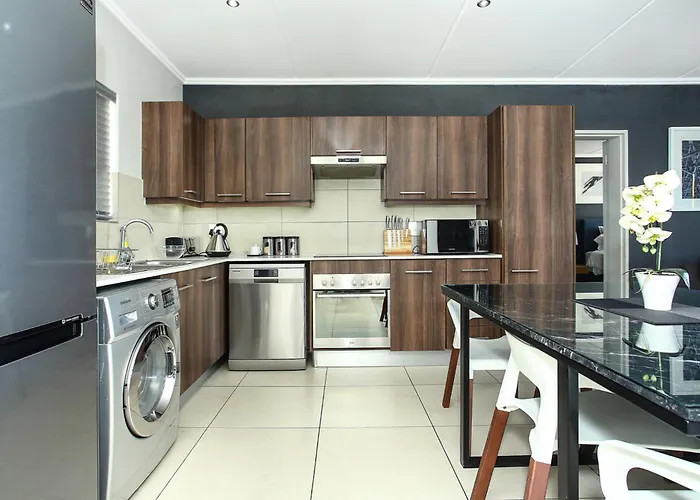 Epic Lifestyle Apartment Sandton